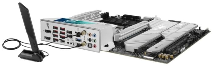 Материнская плата ASUS ROG STRIX X670E-A GAMING WIFI — изображение 3